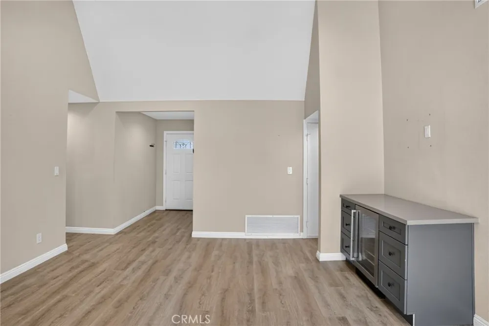 24441 Denise Pl Newhall, CA 91321