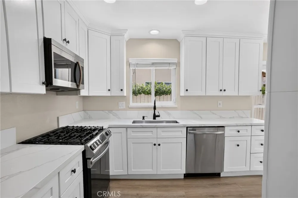 24441 Denise Pl Newhall, CA 91321