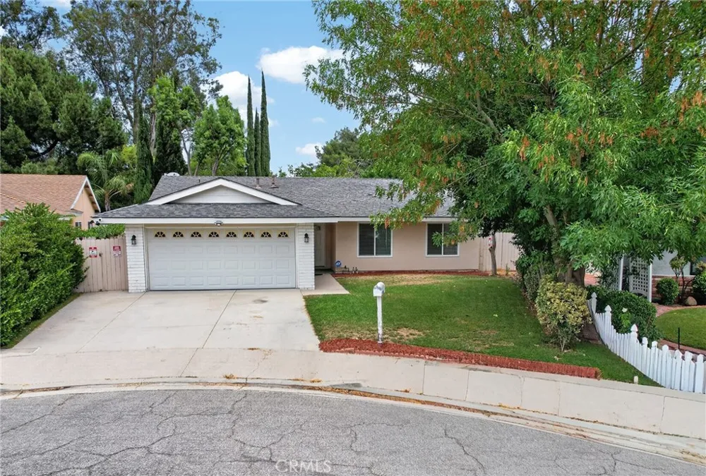 24441 Denise Pl Newhall, CA 91321