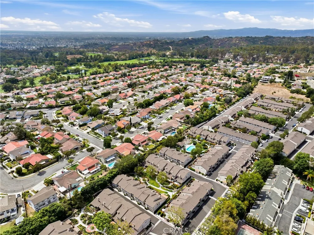 1569 Avenida Selva #201 Fullerton, CA 92833
