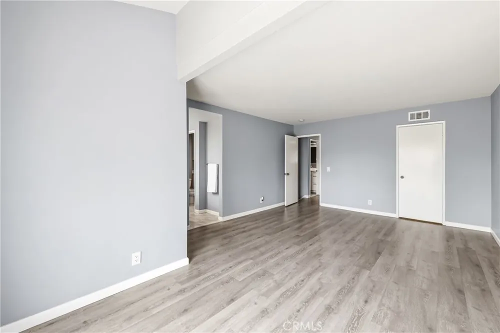 1569 Avenida Selva #201 Fullerton, CA 92833