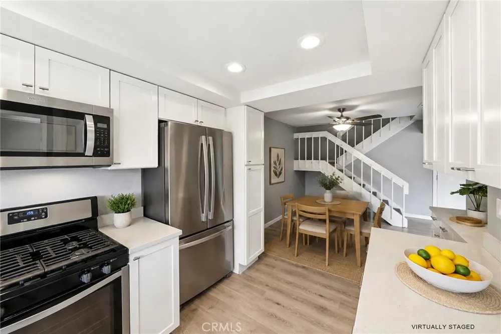 1569 Avenida Selva #201 Fullerton, CA 92833