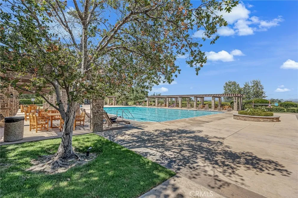 27022 Pebble Beach Valencia, CA 91381