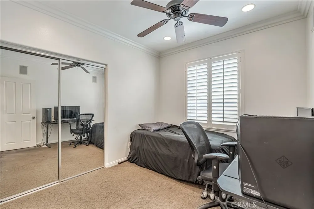 27022 Pebble Beach Valencia, CA 91381
