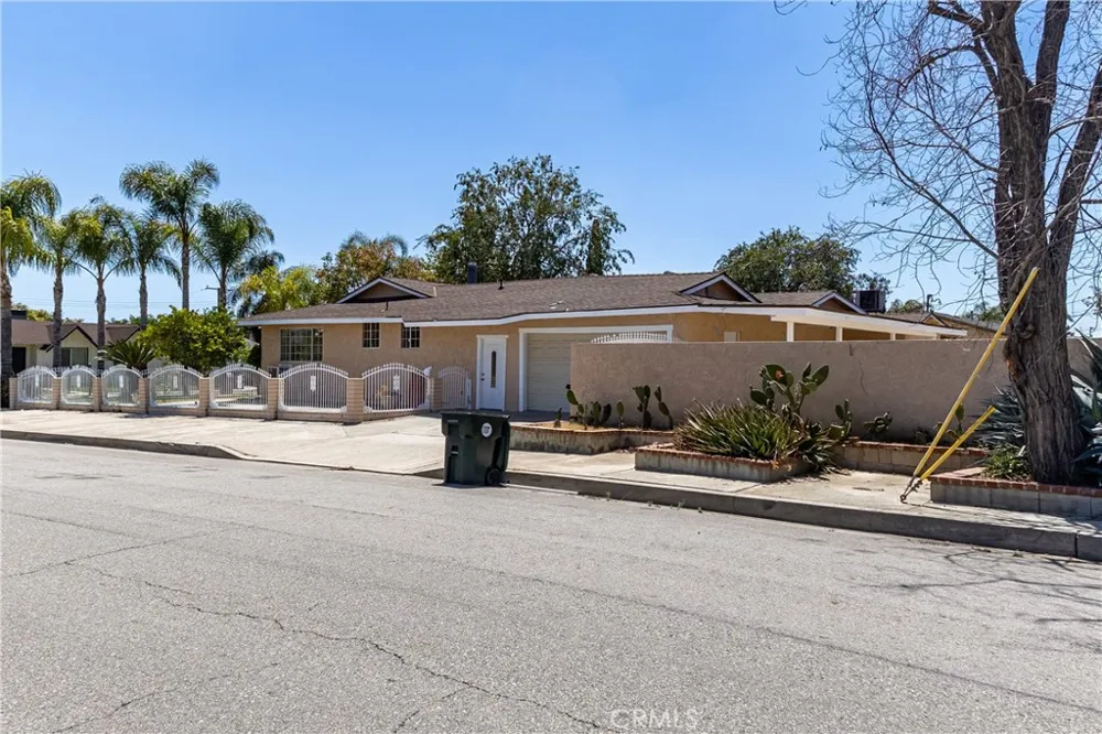 9870 Salina Rancho Cucamonga, CA 91730