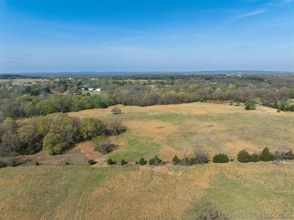 3 S Mission Road Okmulgee, OK 74447