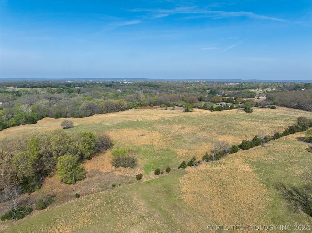 3 S Mission Road Okmulgee, OK 74447