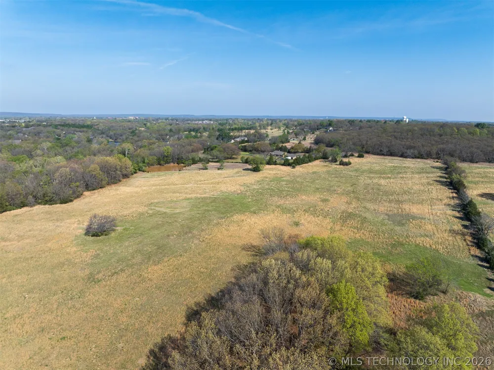 3 S Mission Road Okmulgee, OK 74447