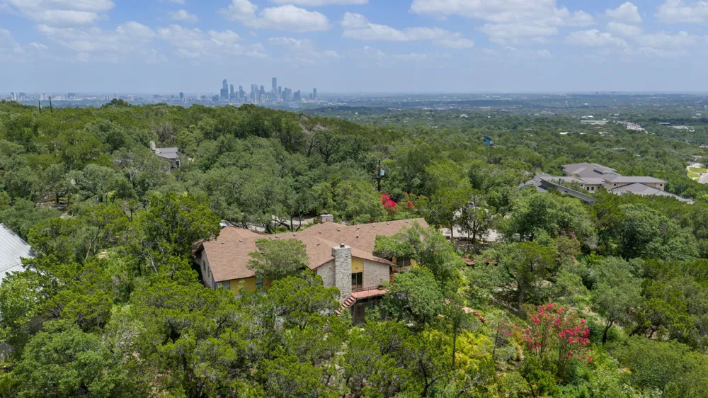 468 Spiller Lane West Lake Hills, TX 78746