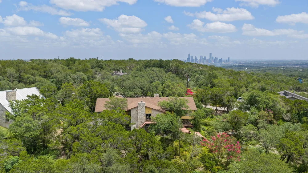 468 Spiller Lane West Lake Hills, TX 78746