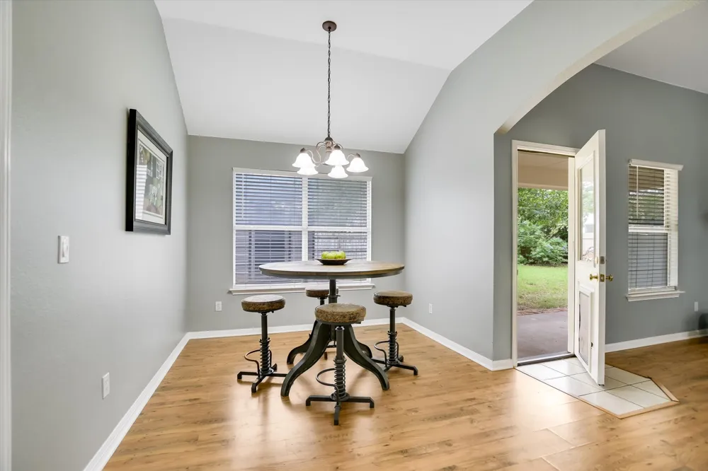 5 Dogwood Drive Wimberley, TX 78676