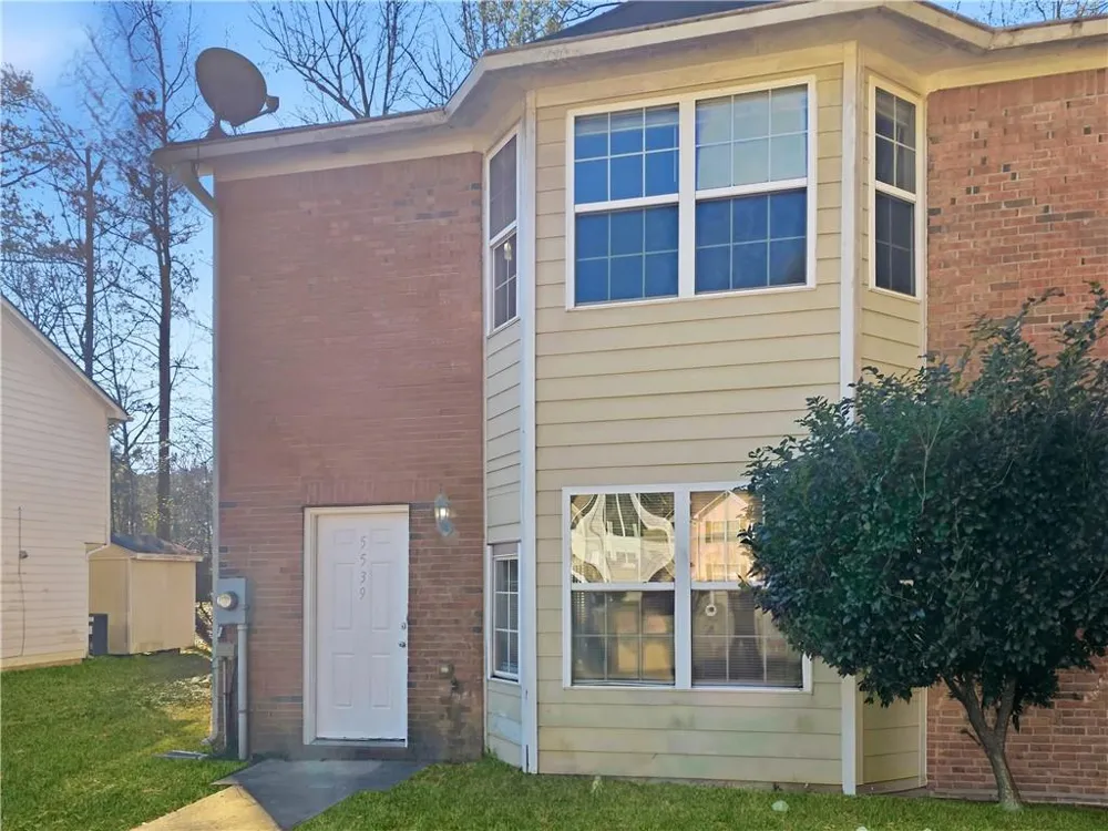 5539 Pineridge Court Forest Park, GA 30297