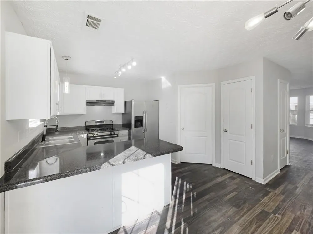 5539 Pineridge Court Forest Park, GA 30297