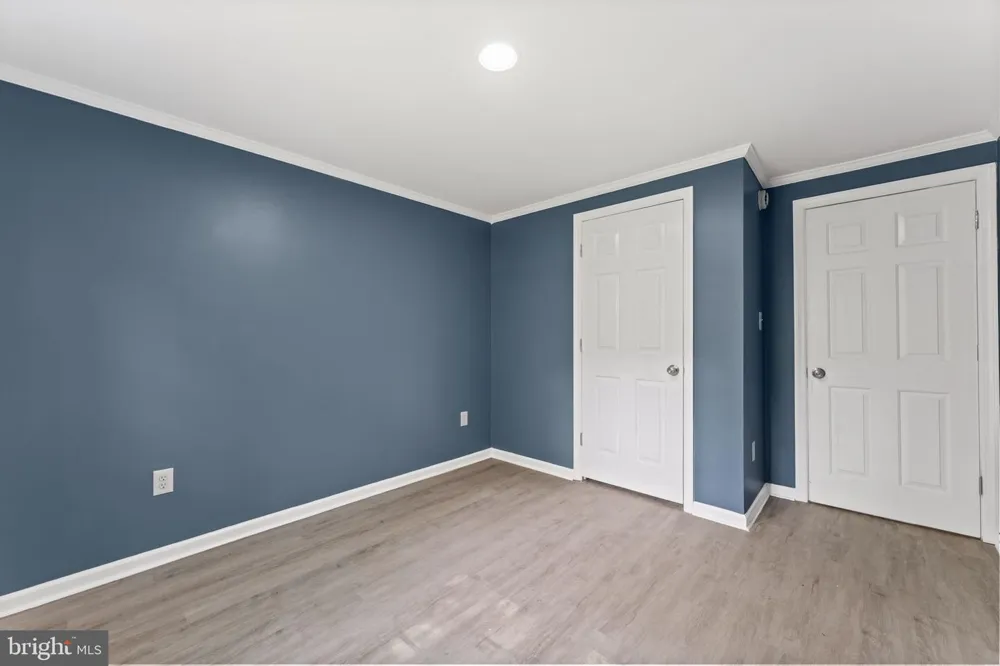 2711 S SHORE DRIVE Williamstown, NJ 08094
