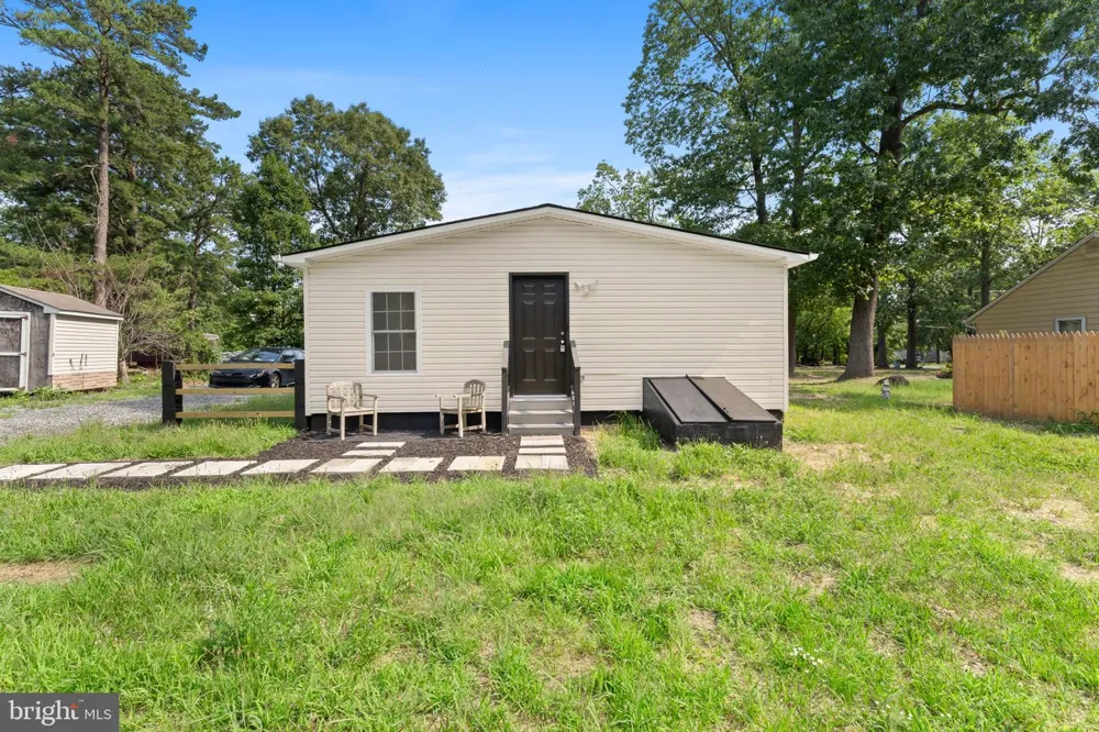 2711 S SHORE DRIVE Williamstown, NJ 08094