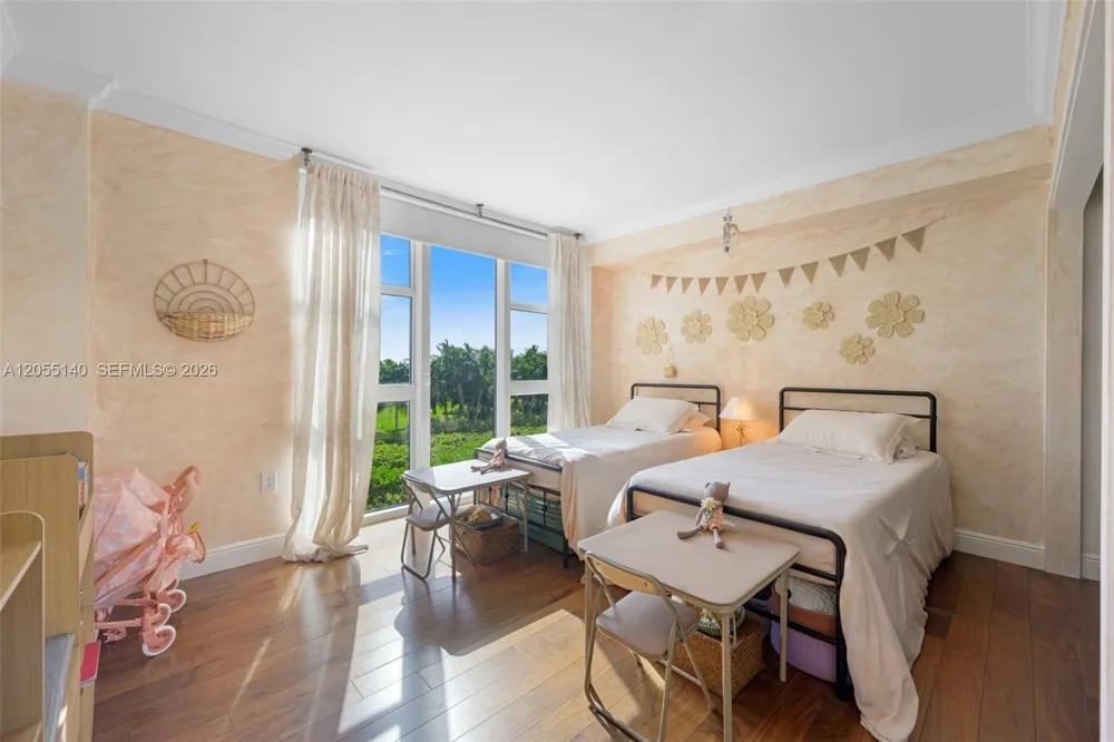 10275 Collins Ave #334 Bal Harbour, FL 33154