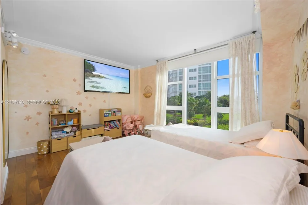 10275 Collins Ave #334 Bal Harbour, FL 33154