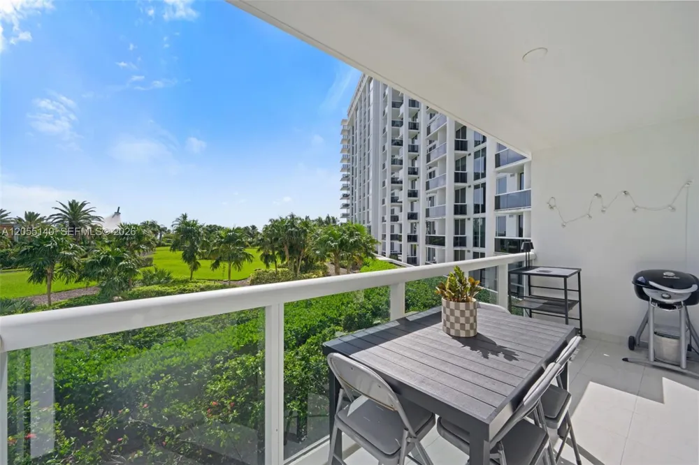 10275 Collins Ave #334 Bal Harbour, FL 33154
