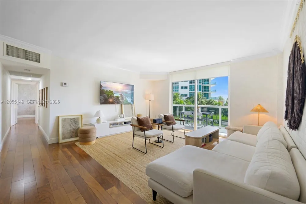 10275 Collins Ave #334 Bal Harbour, FL 33154