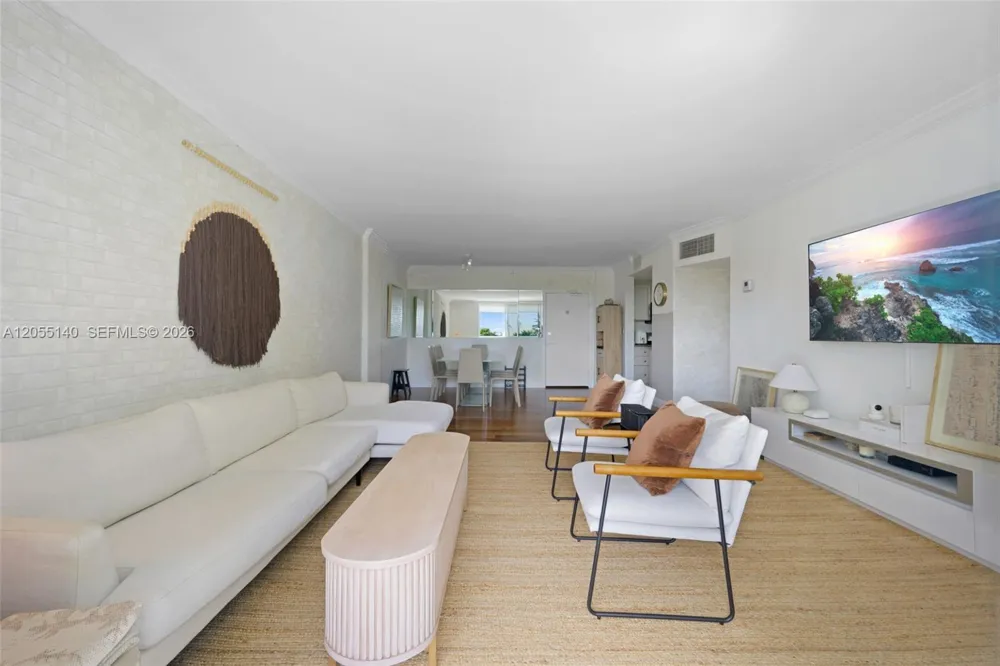 10275 Collins Ave #334 Bal Harbour, FL 33154