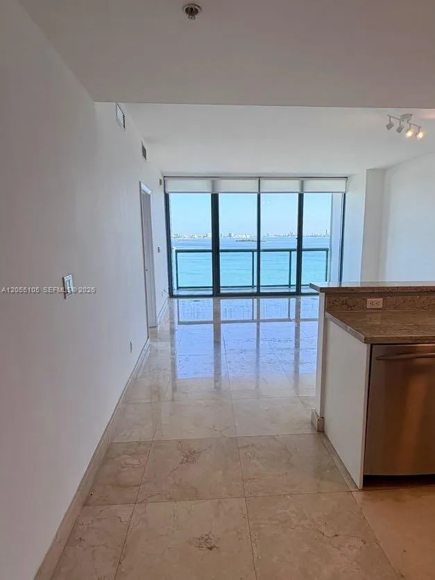 601 NE 36th St #1311 Miami, FL 33137