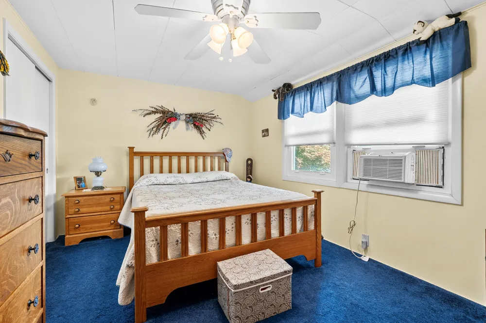 12101 Oakridge Road Plainwell, MI 49080