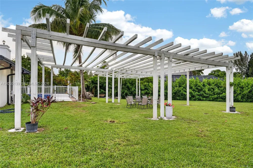 12051 NW 20th St Plantation, FL 33323