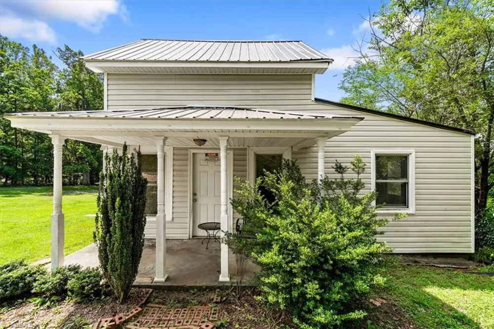 1844 Price Road Eden, NC 27288