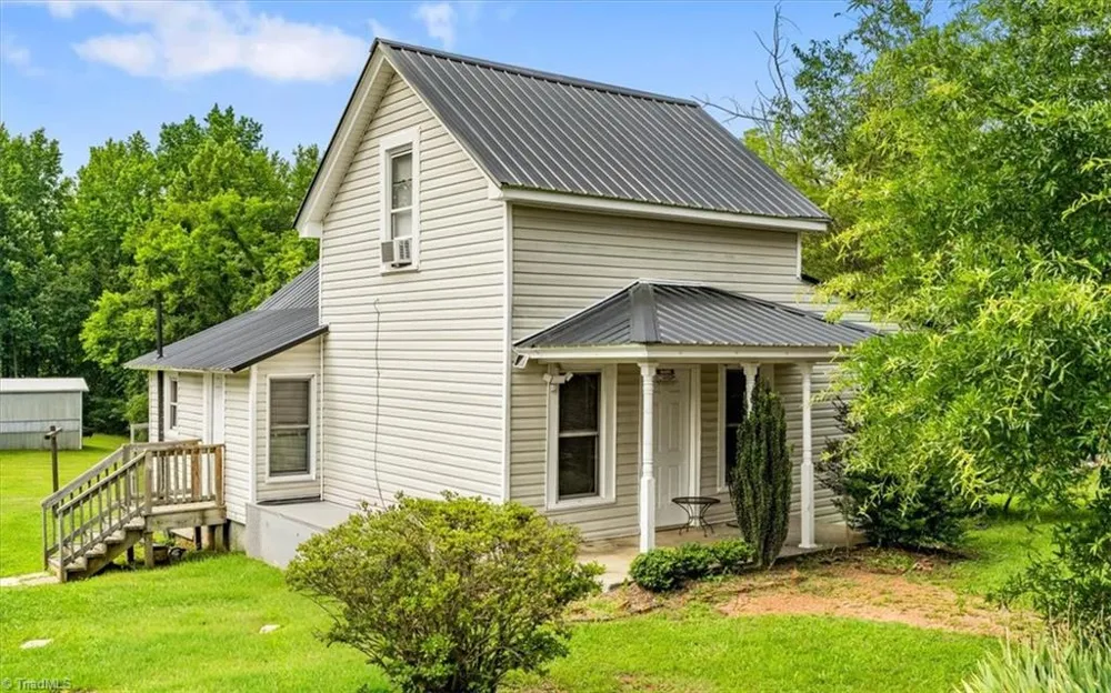 1844 Price Road Eden, NC 27288