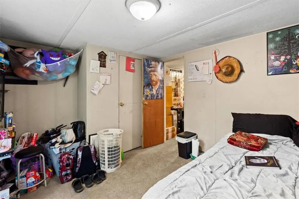 1844 Price Road Eden, NC 27288
