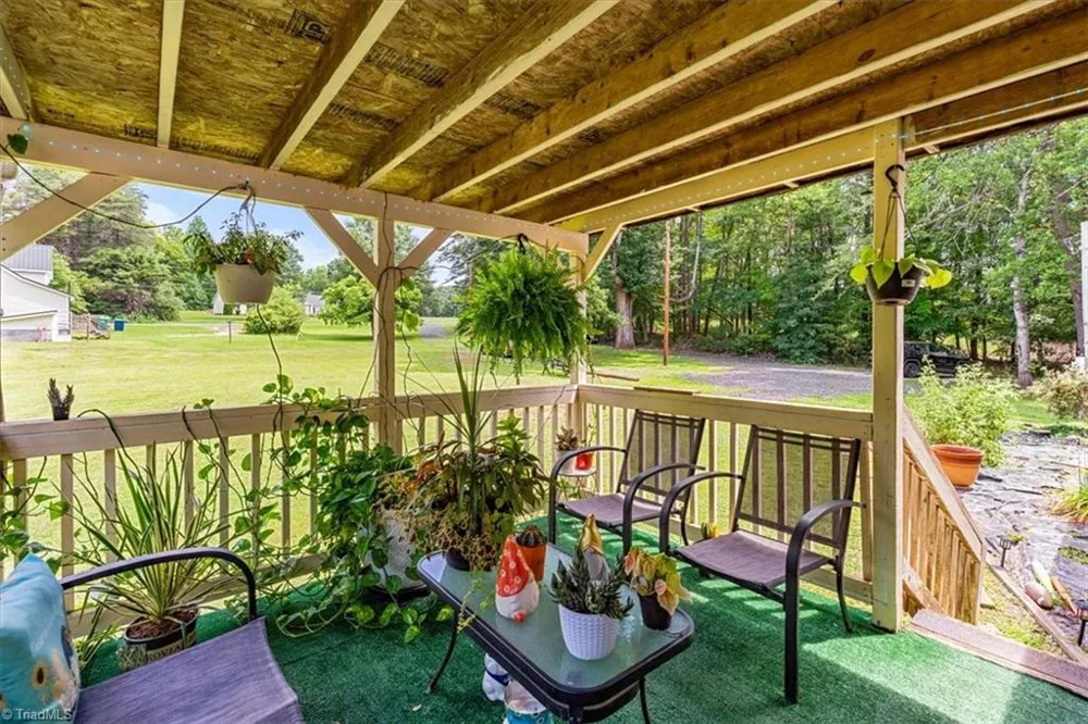 1844 Price Road Eden, NC 27288