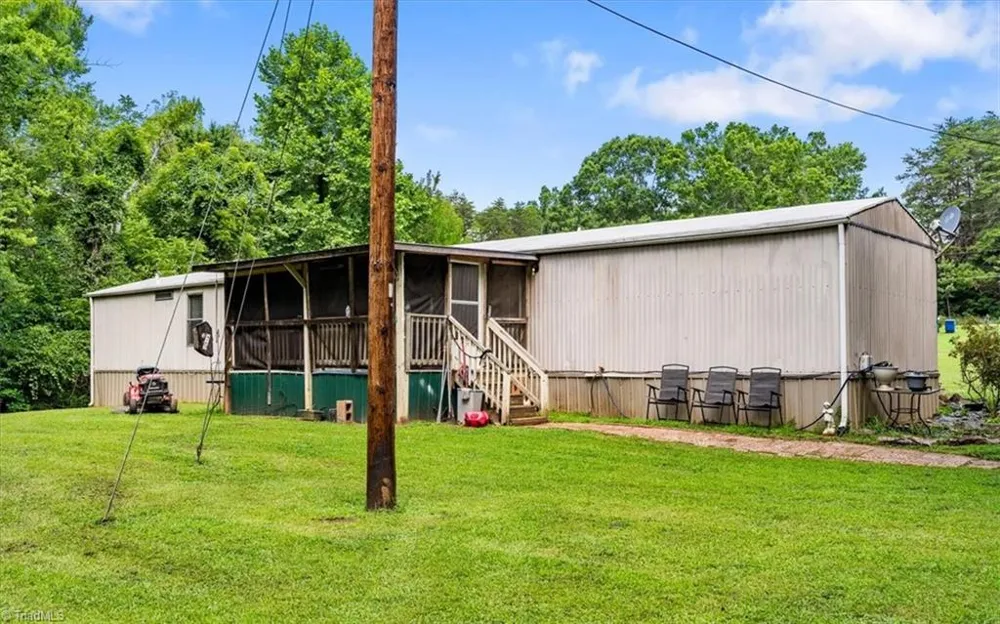 1844 Price Road Eden, NC 27288