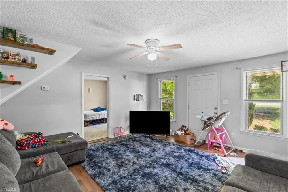 1844 Price Road Eden, NC 27288