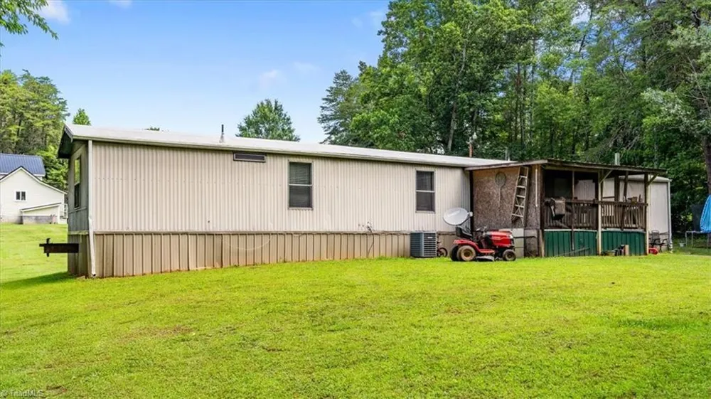 1844 Price Road Eden, NC 27288