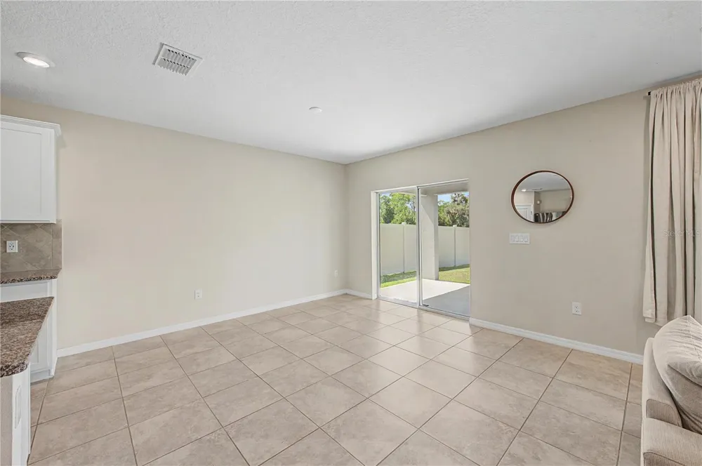 3891 CAPRI COAST DRIVE Plant City, FL 33565
