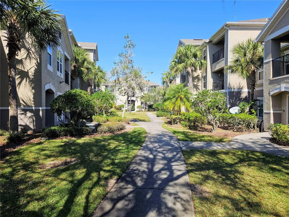 6548 SWISSCO DRIVE #628 Orlando, FL 32822