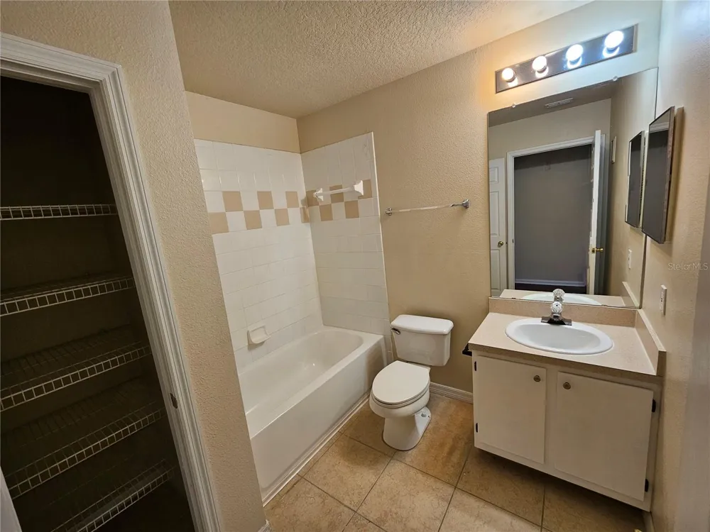 6548 SWISSCO DRIVE #628 Orlando, FL 32822