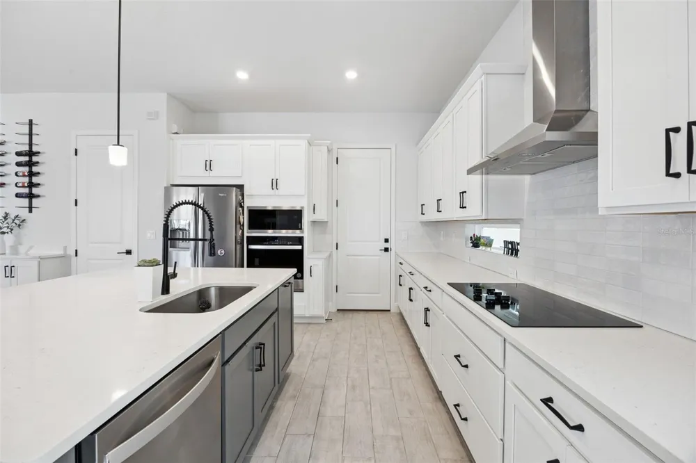 13557 MCMILLAN DRIVE Orlando, FL 32827
