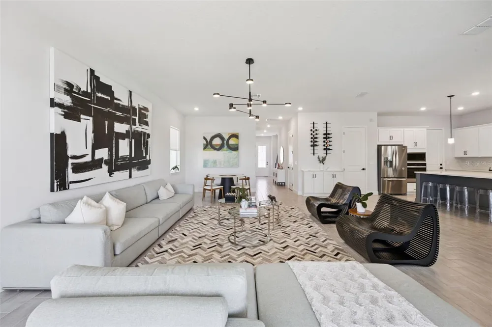 13557 MCMILLAN DRIVE Orlando, FL 32827