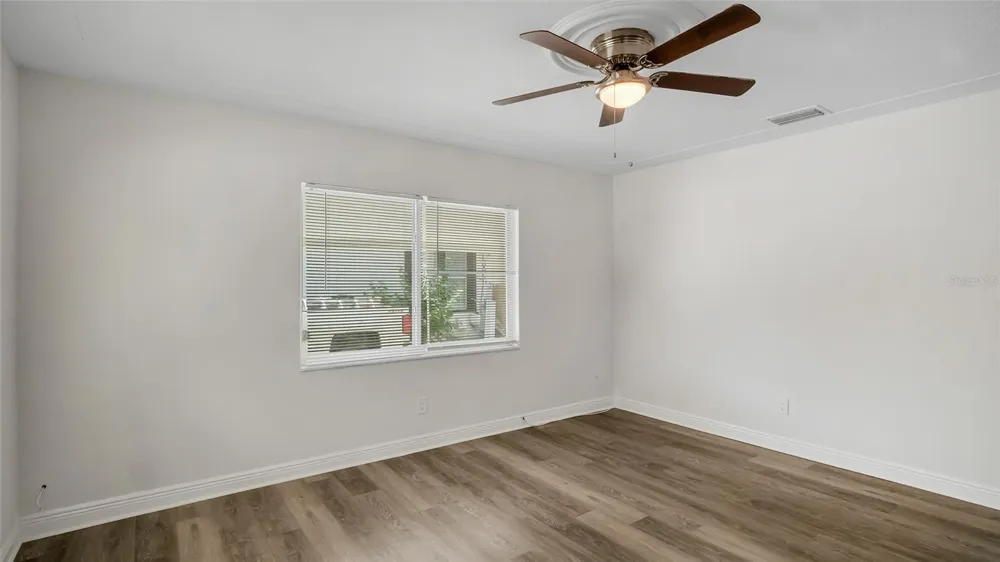 1213 E 24TH AVENUE Tampa, FL 33605