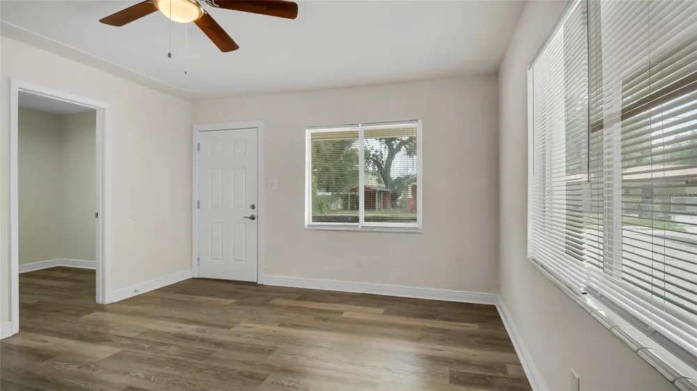 1213 E 24TH AVENUE Tampa, FL 33605