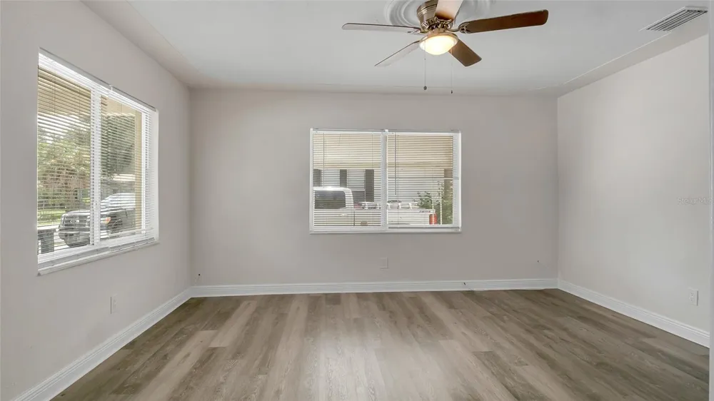 1213 E 24TH AVENUE Tampa, FL 33605