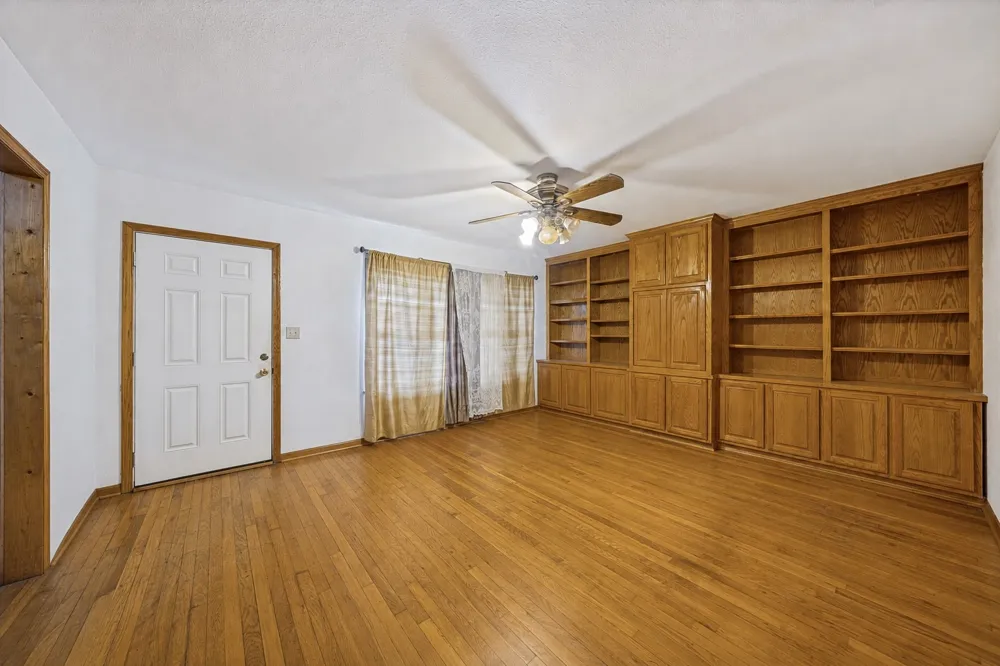 207 Woodward Street Austin, TX 78704