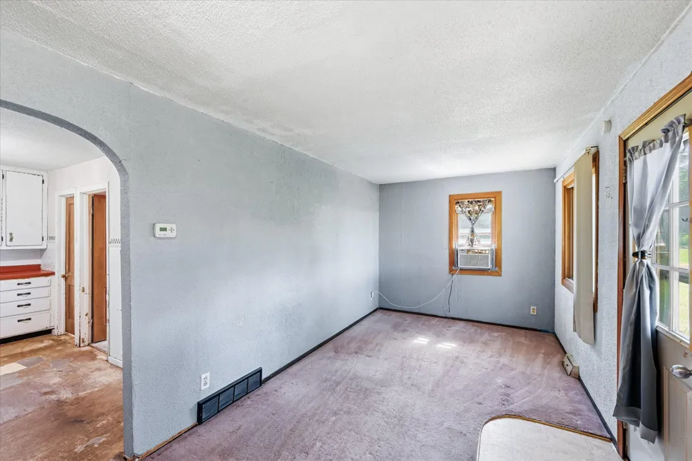 12212 283rd Avenue Princeton, MN 55371