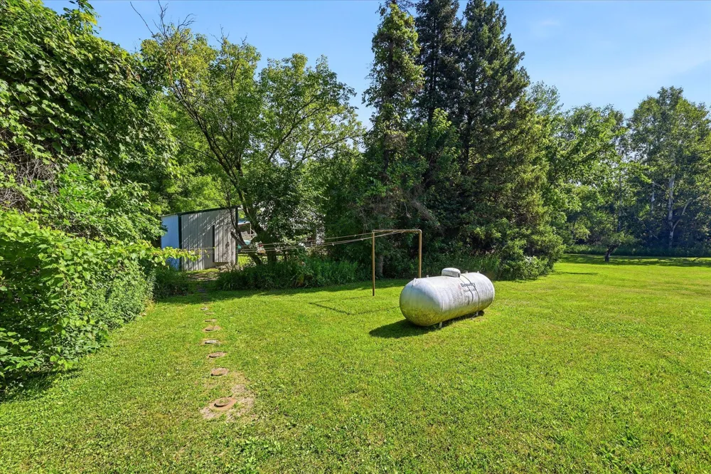 12212 283rd Avenue Princeton, MN 55371