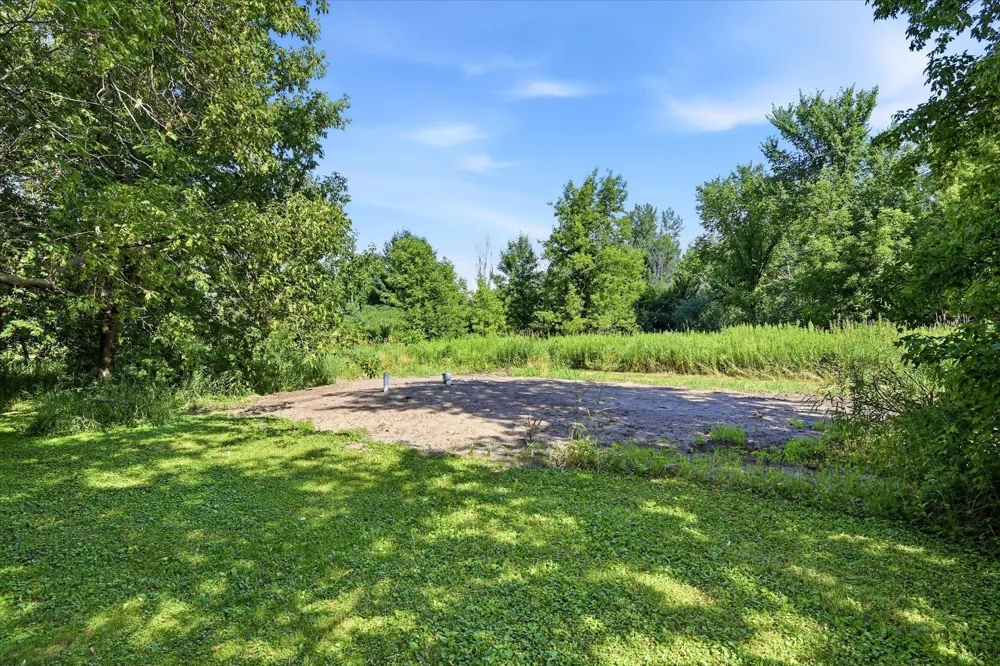 12212 283rd Avenue Princeton, MN 55371