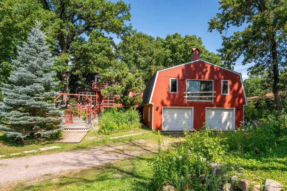 1754 Wildhurst Lane Mound, MN 55364