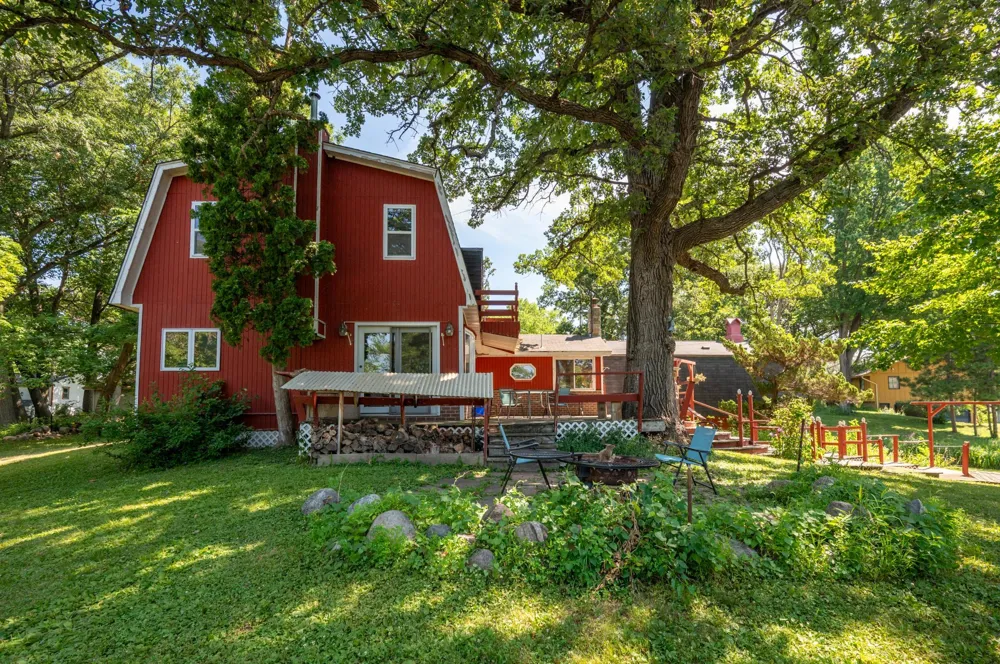 1754 Wildhurst Lane Mound, MN 55364