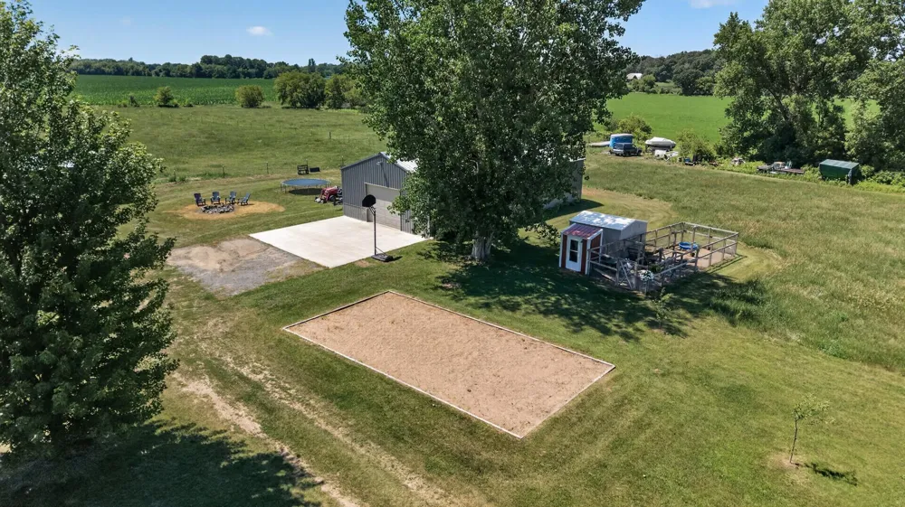 13487 Saint Croix Trail North Branch, MN 55056