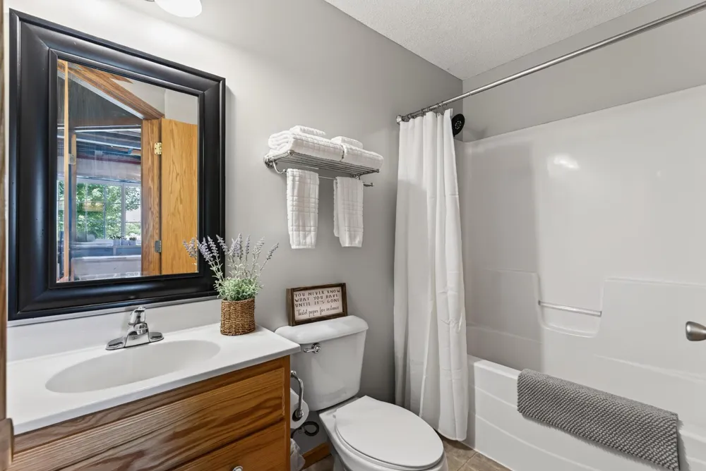 13487 Saint Croix Trail North Branch, MN 55056